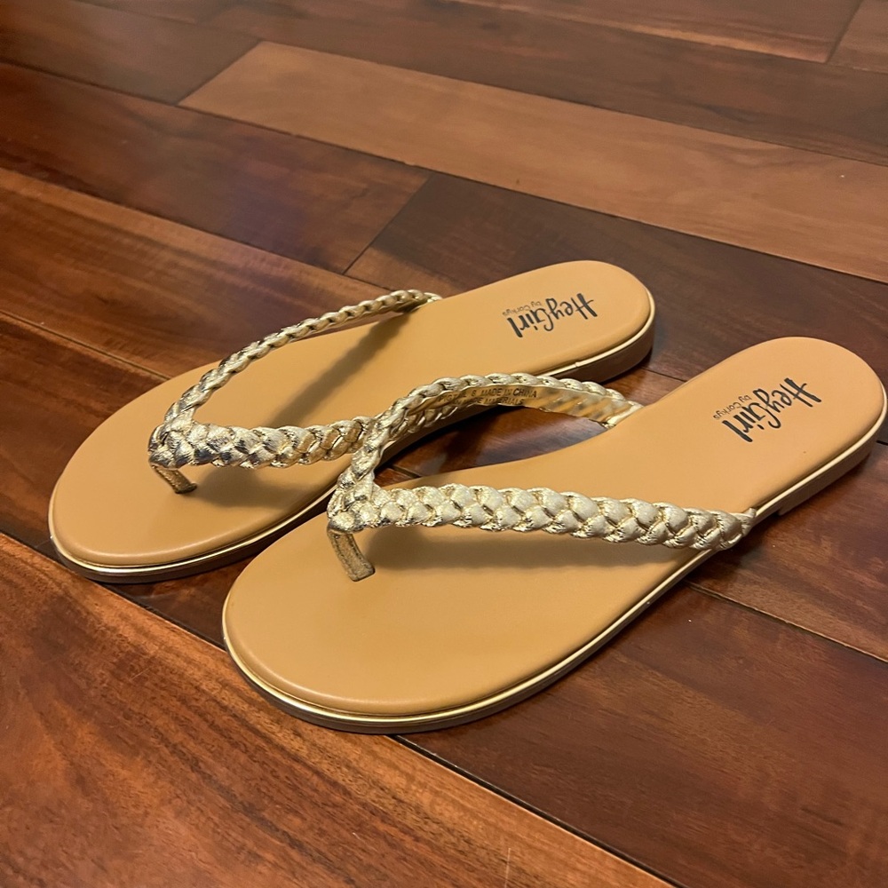 Life Stride Women's Gold Braided Sandals